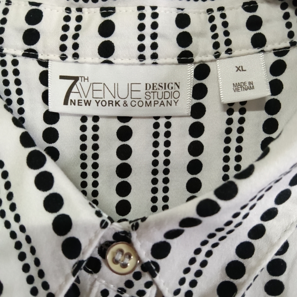 🦋 7th Avenue NY & Co Button Down Shirt White Black Dots XL - Picture 2 of 8